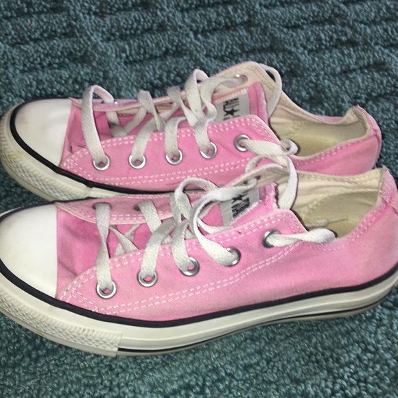 Pink converse - Picture 4 of 5